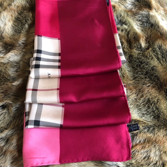 New BURBERRY London England VINTAGE iconic Plaid - Picture 6 of 8